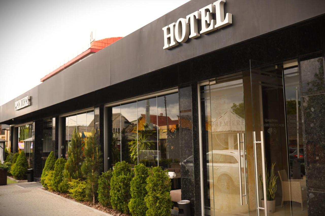 Premiere Hotel Khoust Extérieur photo